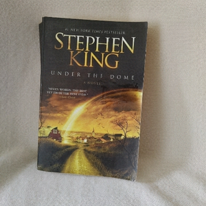 𝅺soft Cover Stephen King Lot GUC